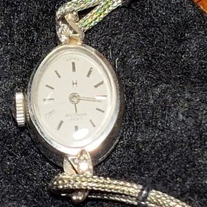 Vintage Women's Hamilton watch 17 Jewels 14k Gold Swiss made